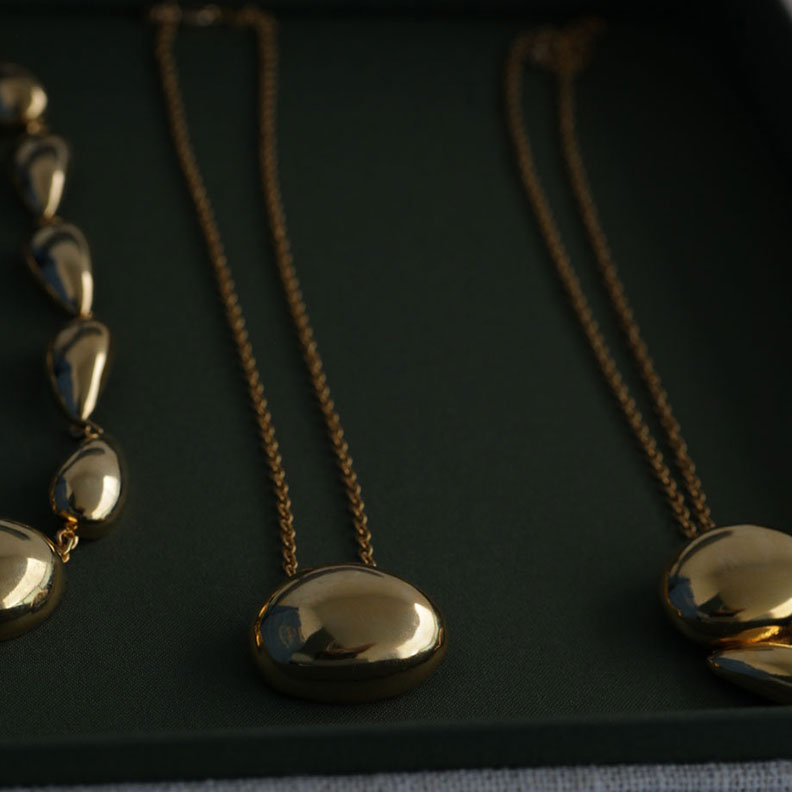Ursula XL Puffy Drop Gold Necklace
