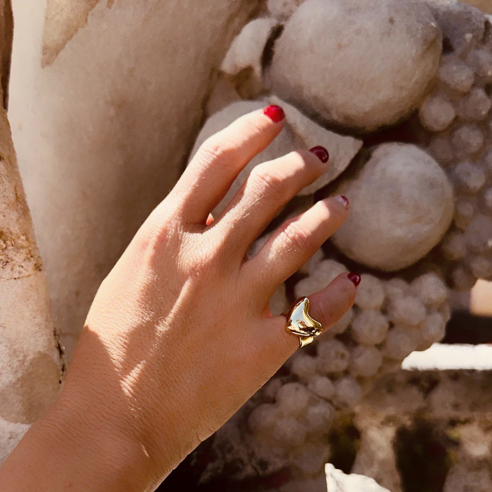 Latido Heart Gold Pinky Ring