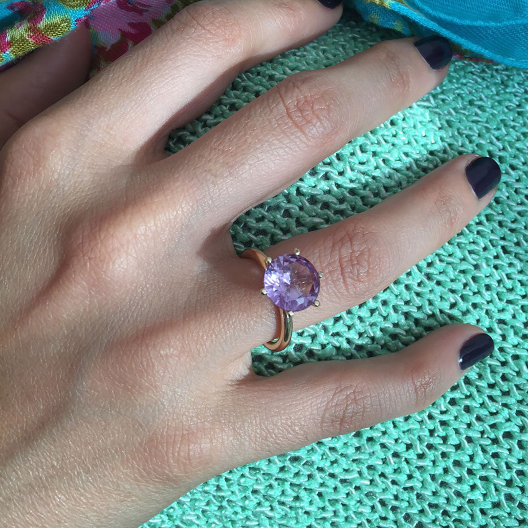 Tarifa Amethyst Gold Ring
