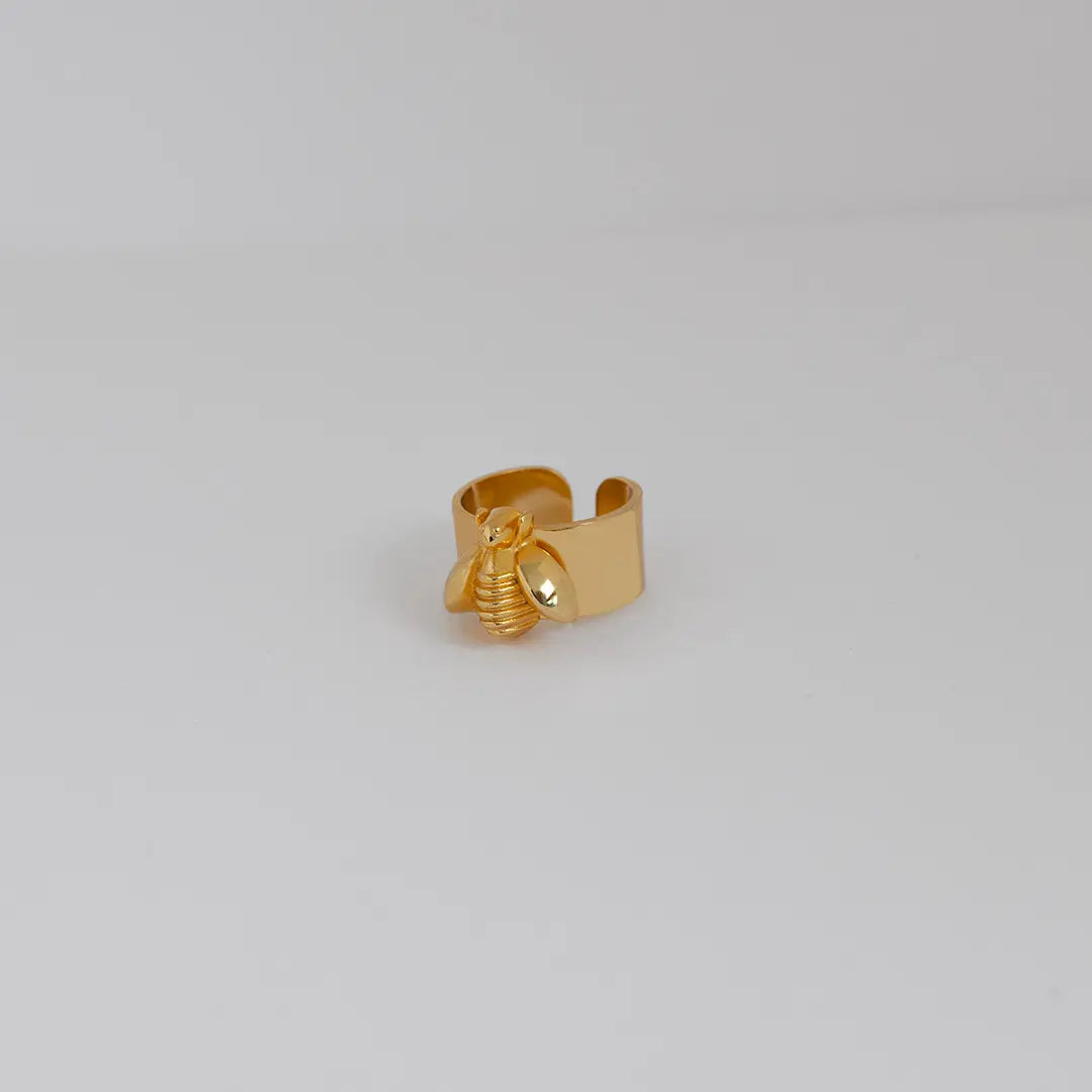 Anillo de mariposa voladora