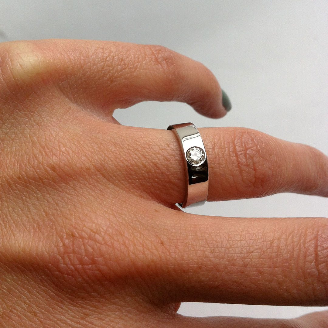 Roma Diamond Wedding Ring