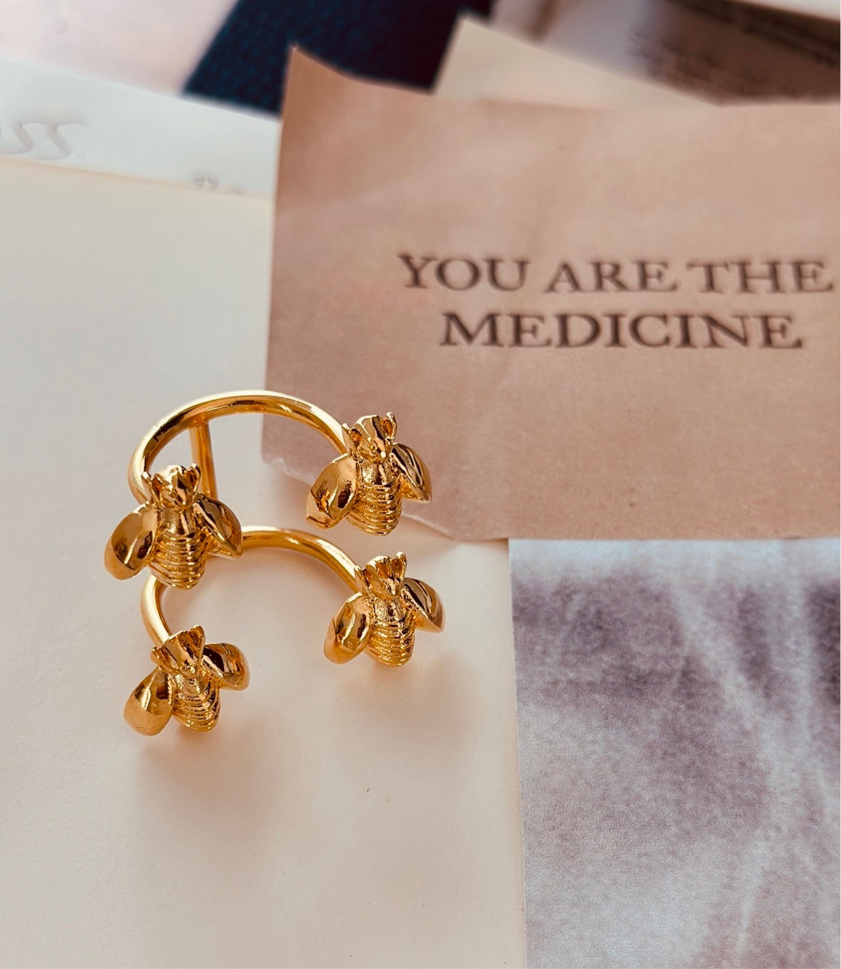 Flo Bee Ring