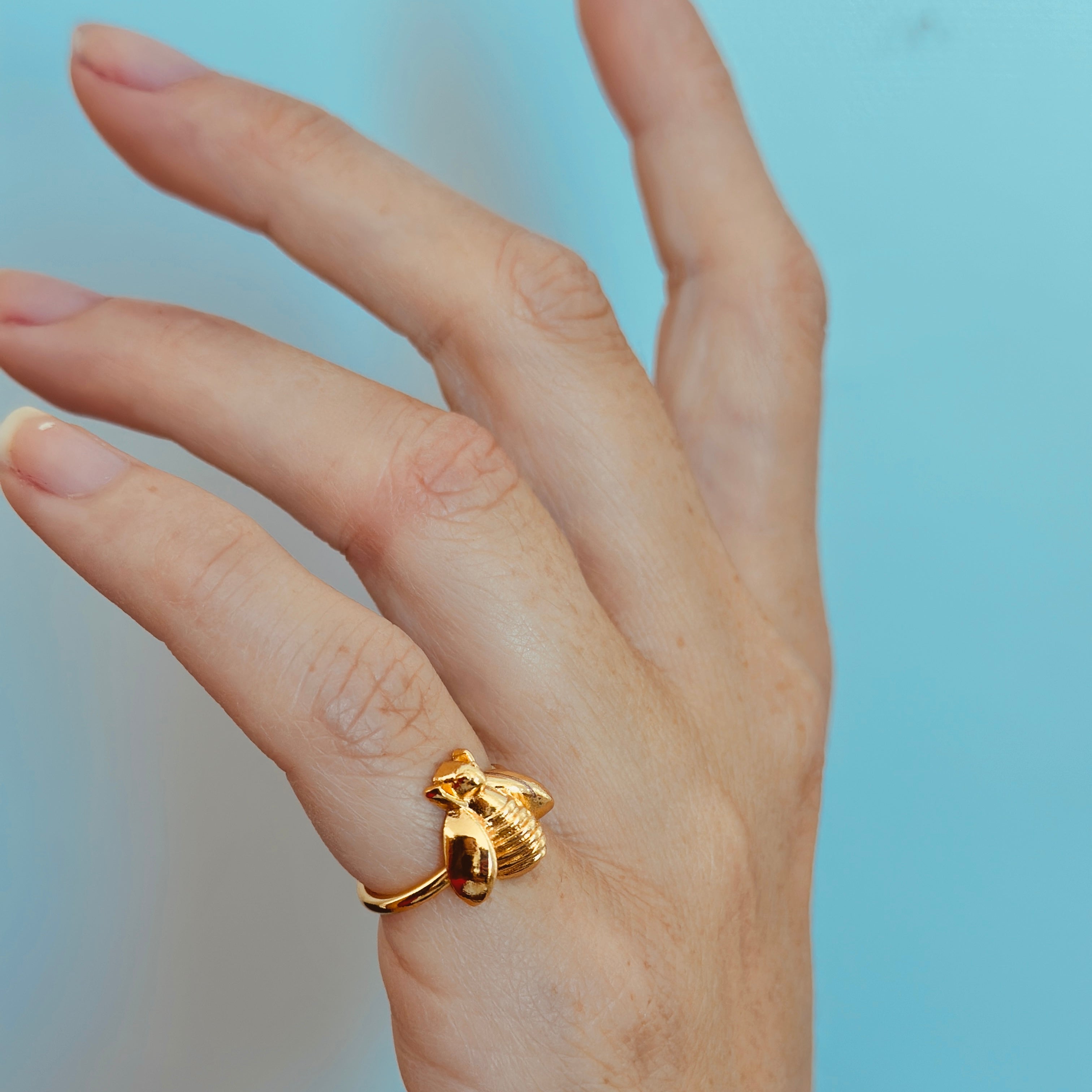Stack Bee Ring