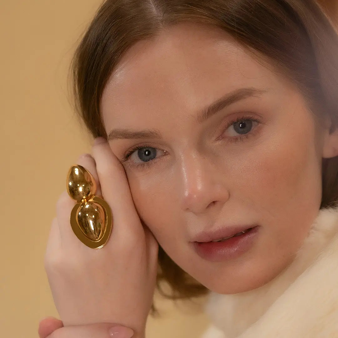 Gala Cosmic Egg Ring