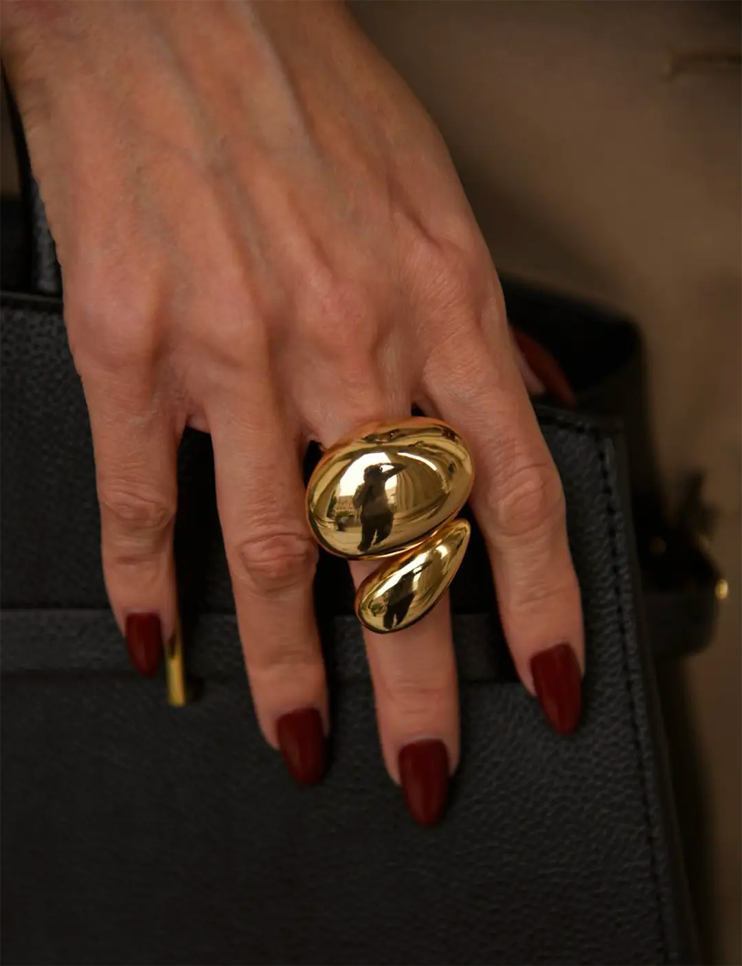Arcadio Sculptural Chunky Ring