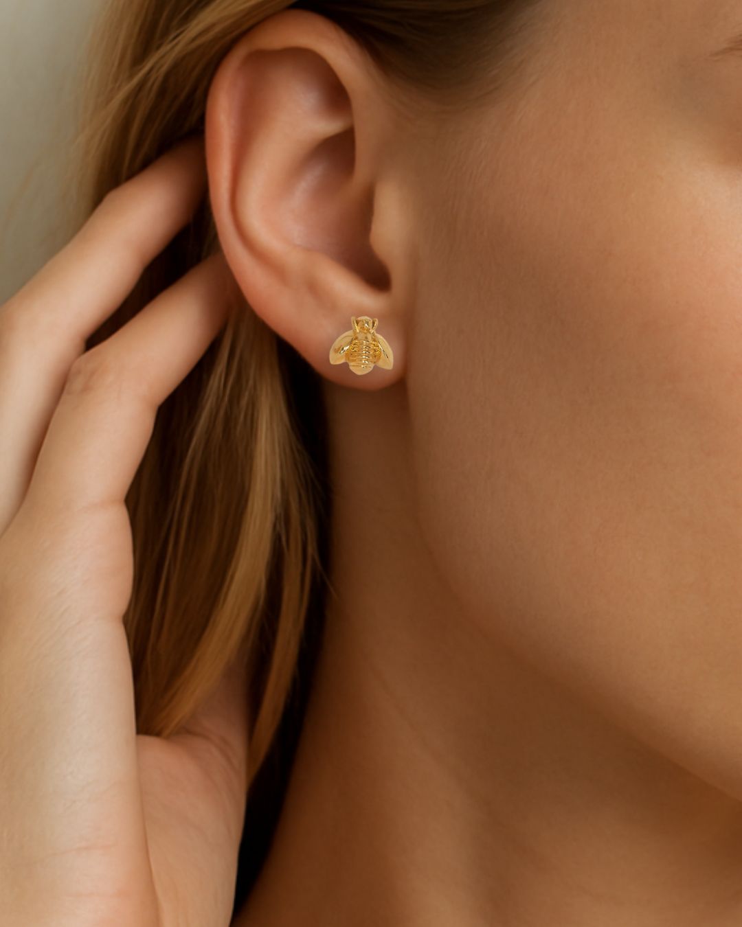 Soul Bee Studs