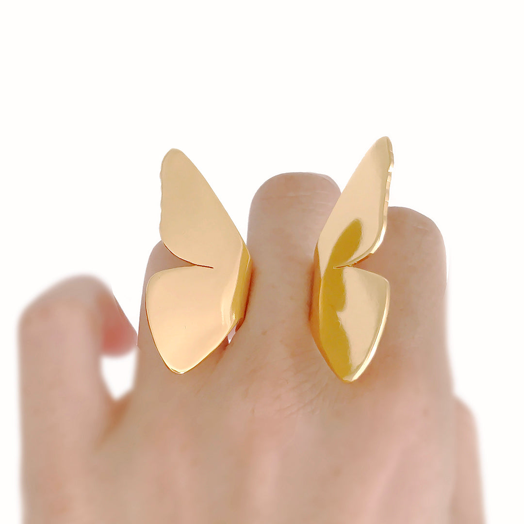 Anillo de mariposa voladora