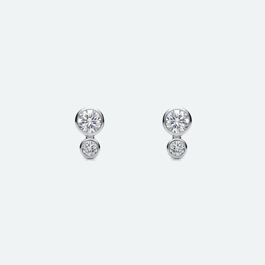 Lorenza 18k Diamond Studs