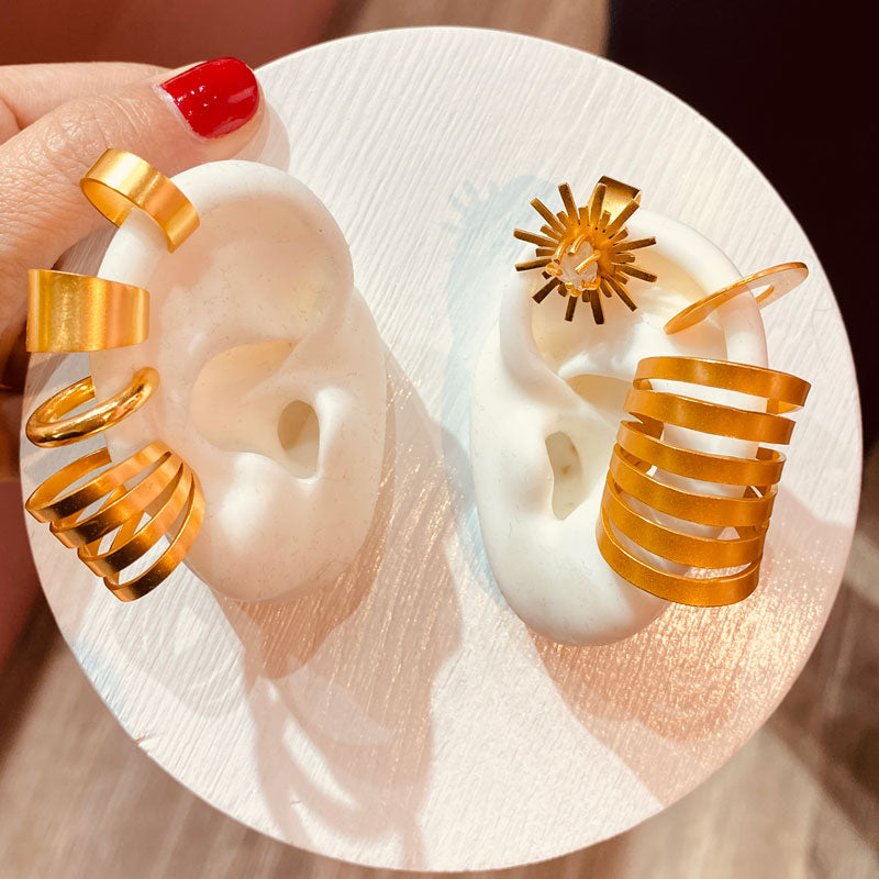Olas Ear Cuff